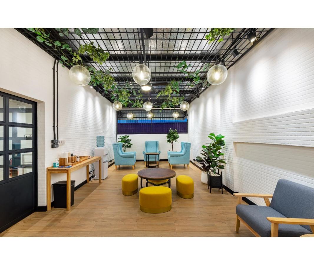 Siam Subway Hostel And Cafe بانكوك المظهر الخارجي الصورة